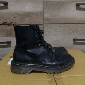 Dr. Martens